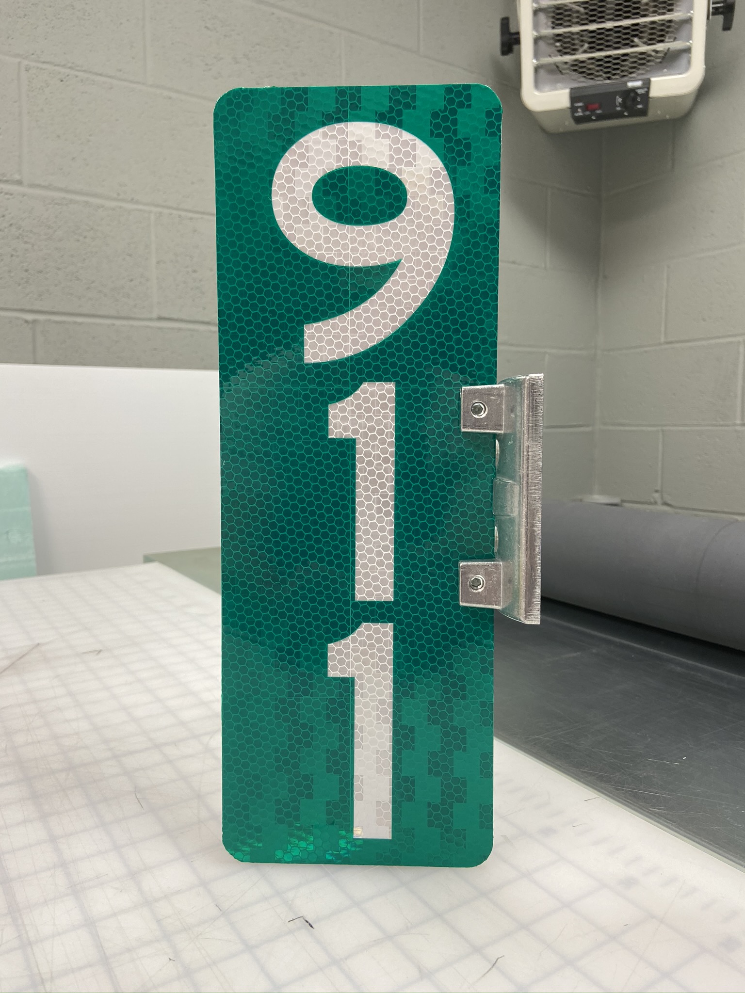 Property Number Signs – Commonwealth Signs